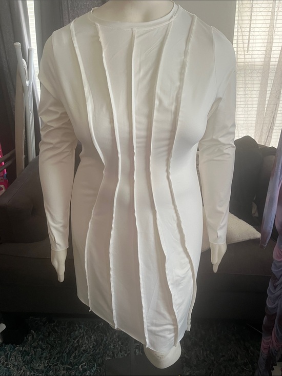 Fashion to Figure Dresses & Skirts - Fashion to Figure Long Sleeve Ivory Seaming Detail Dress